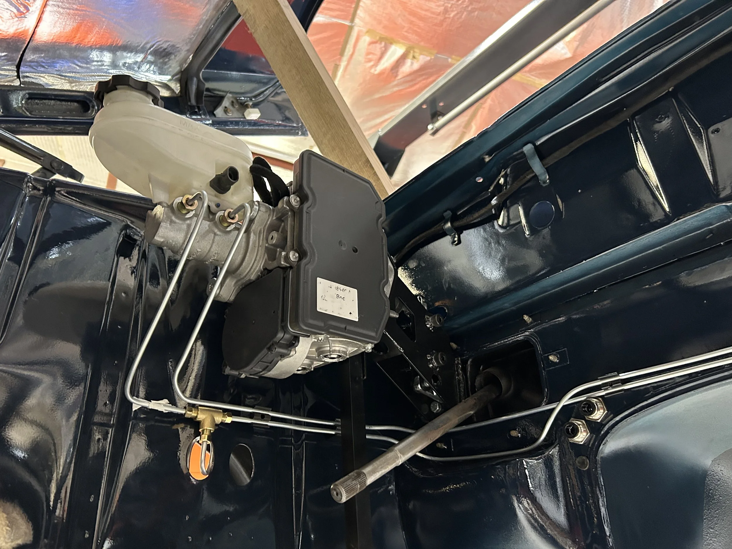 BMW 2002 EV electric brake booster