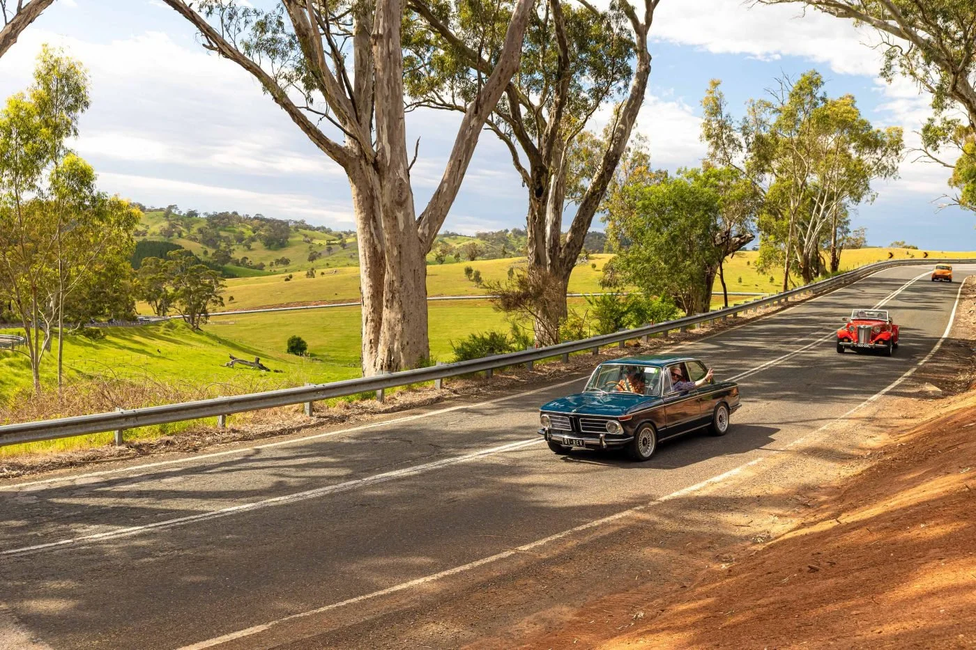 Electric BMW 2002 on the 2025 Bay to Birdwood run